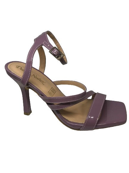 Danae Nuñez O222065 Color: POEMA