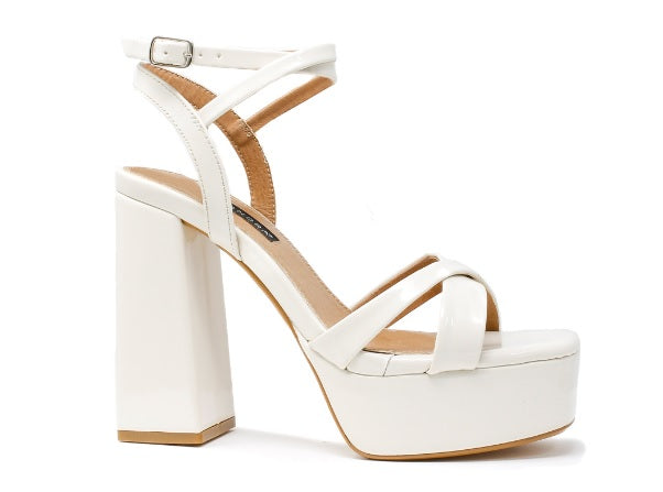 SALAMANDRA 259-3736 Color: CHAROL NEGRO FORMAL