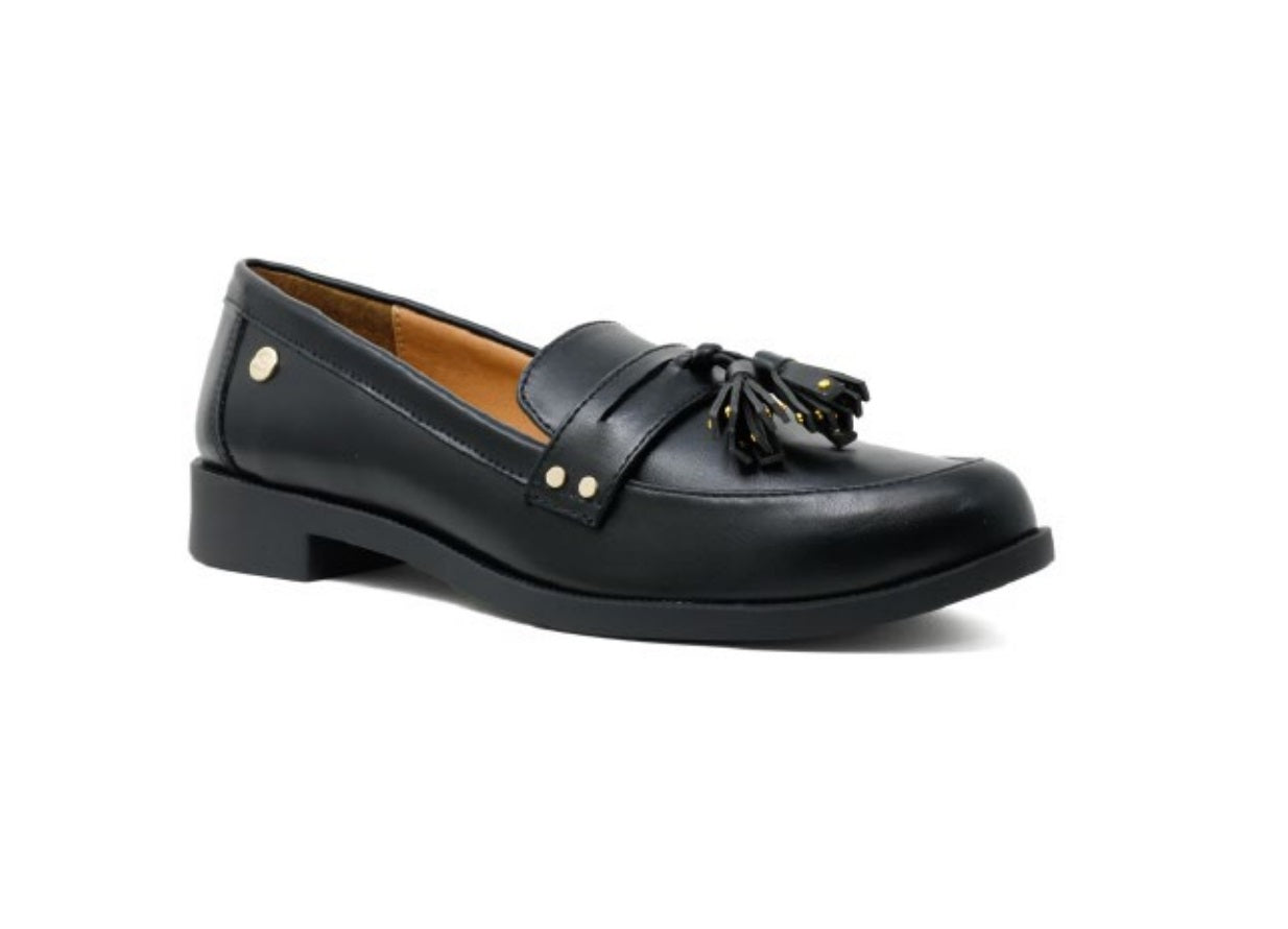 SALAMANDRA 86-3885 Color: NEGRO JULIETA CASUAL