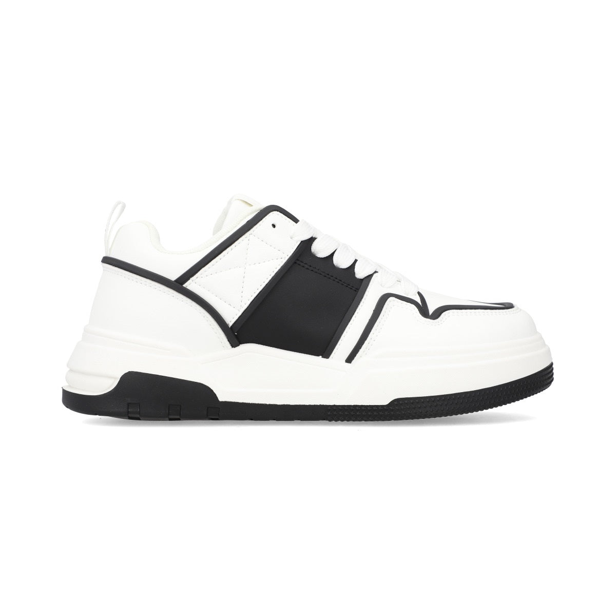 OZONO 675601 Color: BLANCO NEGRO CASUAL