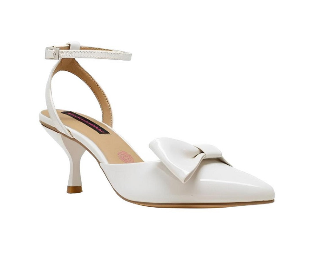 SALAMANDRA 197-4126 Color: CHAROL HIELO CASUAL