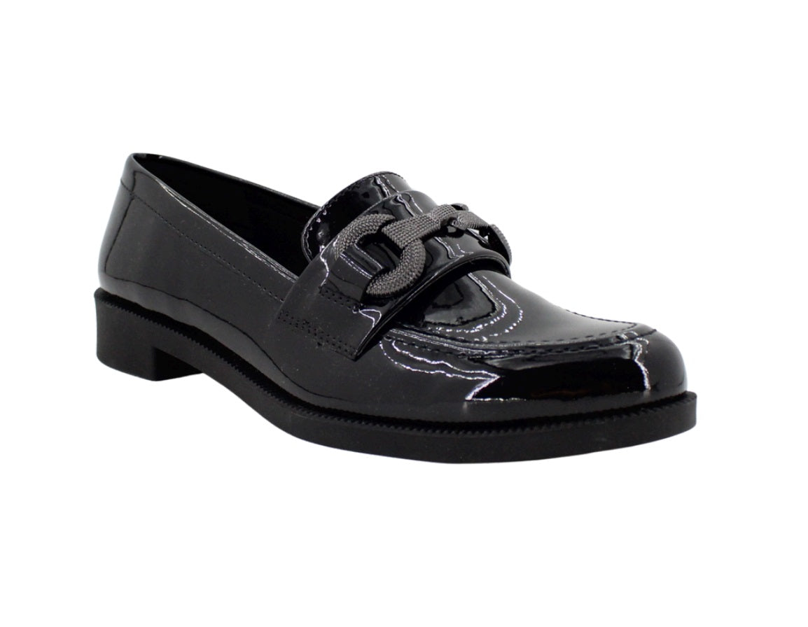 SALAMANDRA 323-4220 Color: CHAROL NEGRO CASUAL