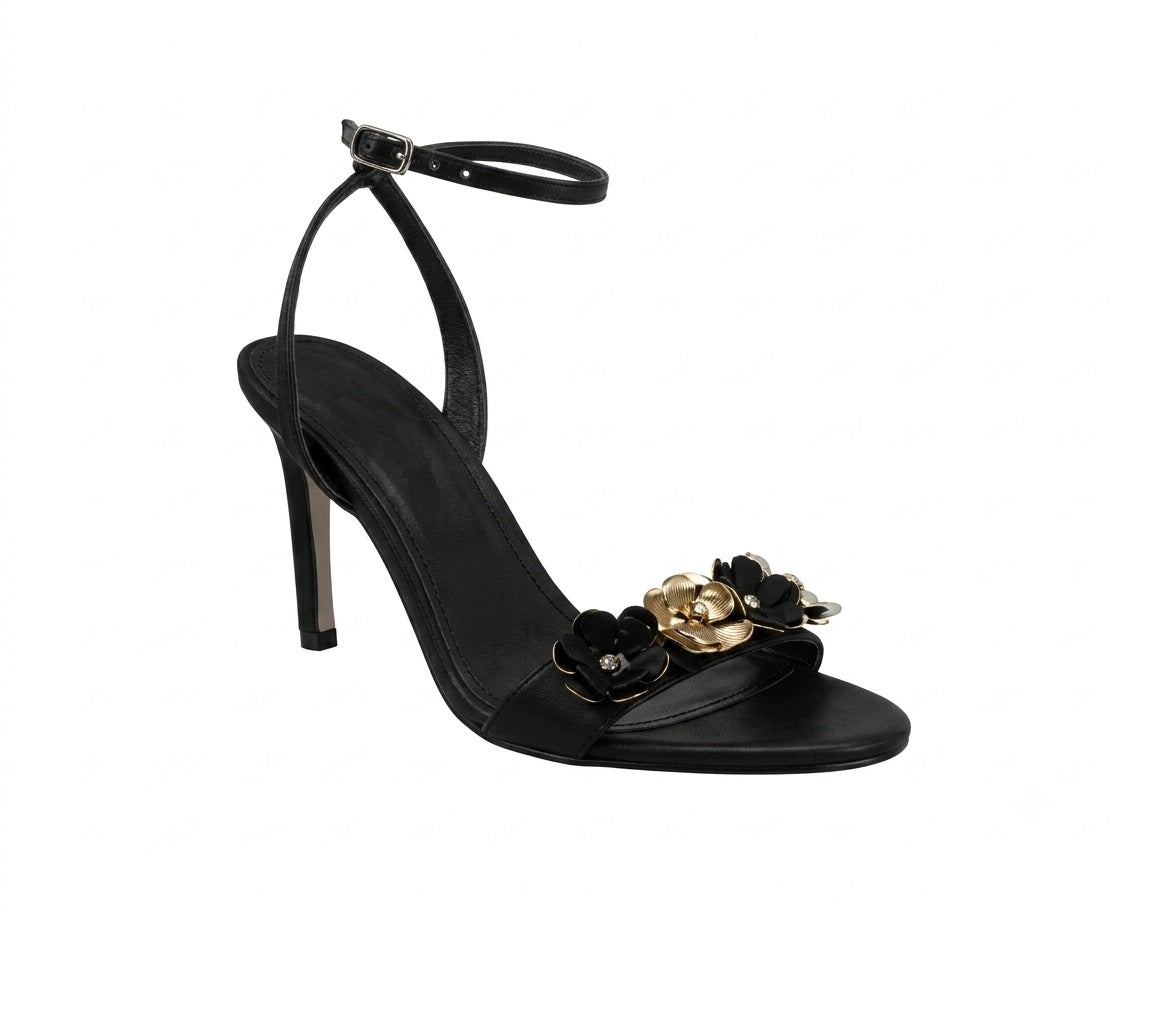 Danae Nuñez SE 21-333 Color: RASO NEGRO CASUAL