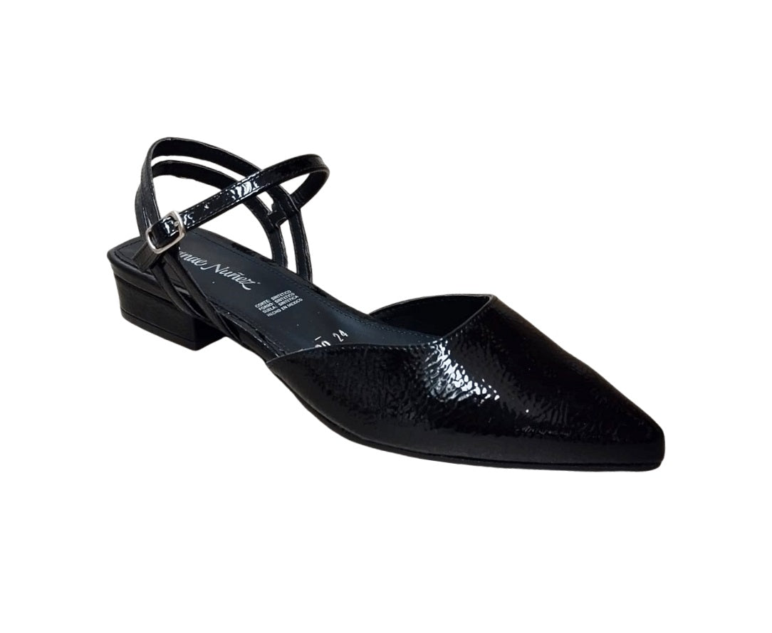 DANAE NUÑEZ VC 001900 Color: CH CORRUGADO NEGRO CASUAL