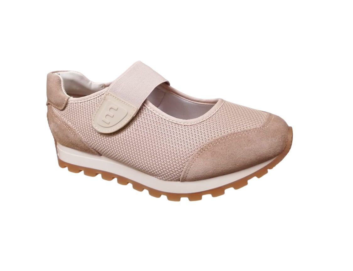 MANET 4008-08 Color: GAMUZA ARENA CASUAL