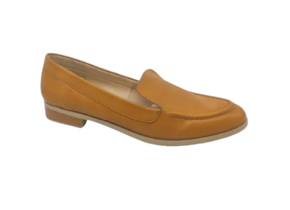 Danae Nuñez P2278100 Color: OCRE CASUAL