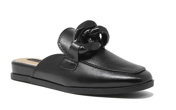 SALAMANDRA 246-3689 Color: GLOSSY NEGRO CASUAL