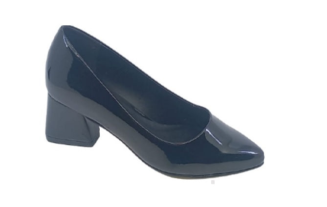 Danae Nuñez 606801 Color: CHAROL NEGRO FORMAL