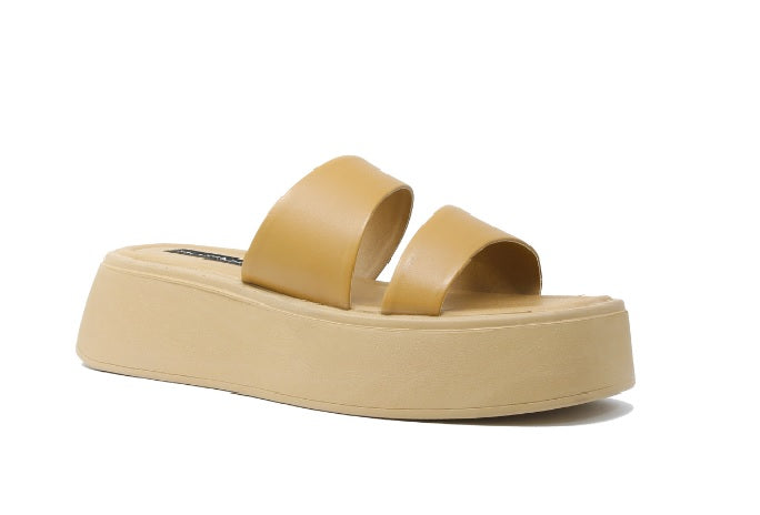 SALAMANDRA 257-3747 Color: SANDALO FIORELLA CASUAL