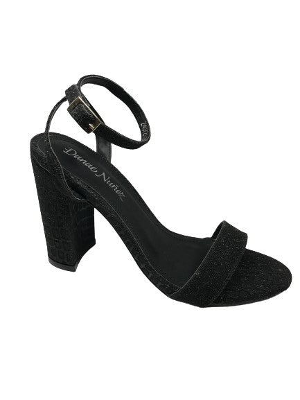 Danae Nu?ez DV703305  Color: UNIVERSO NEGRO FORMAL