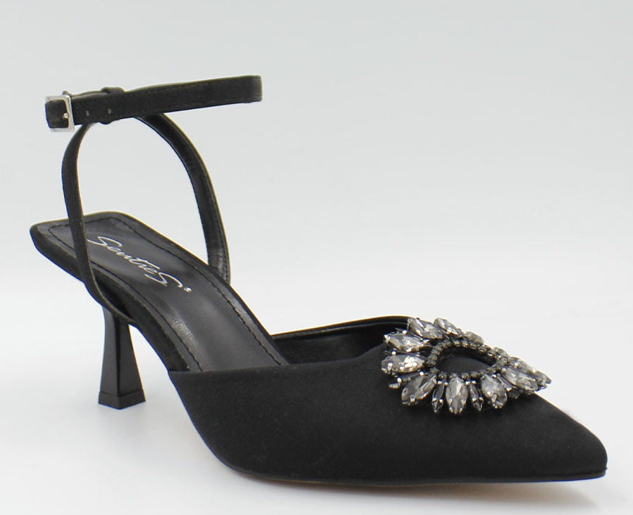 Danae Nu?ez SE 01-736 Color: TEX NEGRO FORMAL