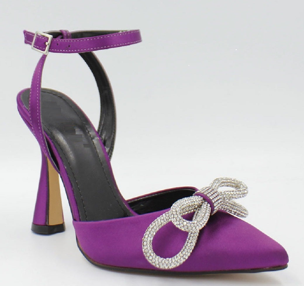 Danae Nu?ez SE 92-690 Color: RASO MORADO FORMAL