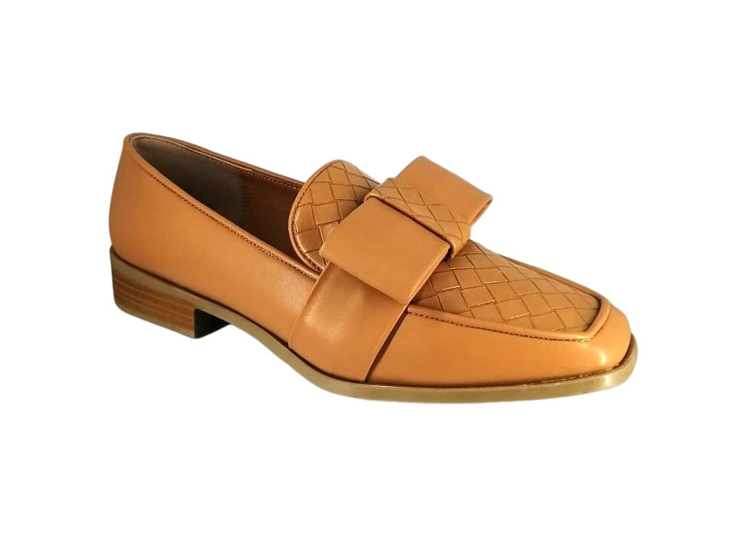 Danae Nu?ez DV O222250 Color: SANDALO CASUAL