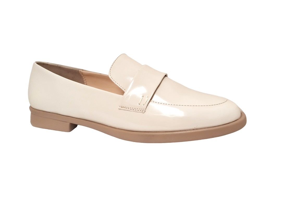 Danae Nu?ez DV 215603 Color: ALTO BRILLO NEUTRO CASUAL