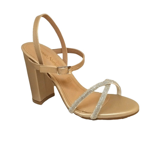 Danae Nuñez DV 703314 Color: KENYA SILKEN CASUAL
