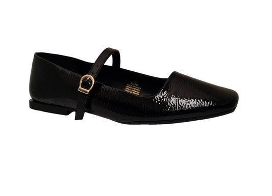 Danae Nuñez DV 215501 Color: CH CORRUGADO NEGRO CASUAL