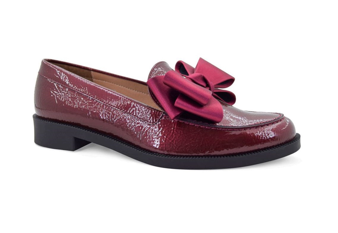 SALAMANDRA 323-3997 Color: CHAROL ARRUGADO MERLOT CASUAL