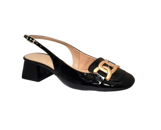 Danae Nuñez SE 03-206 Color: CHAROL NEGRO CASUAL