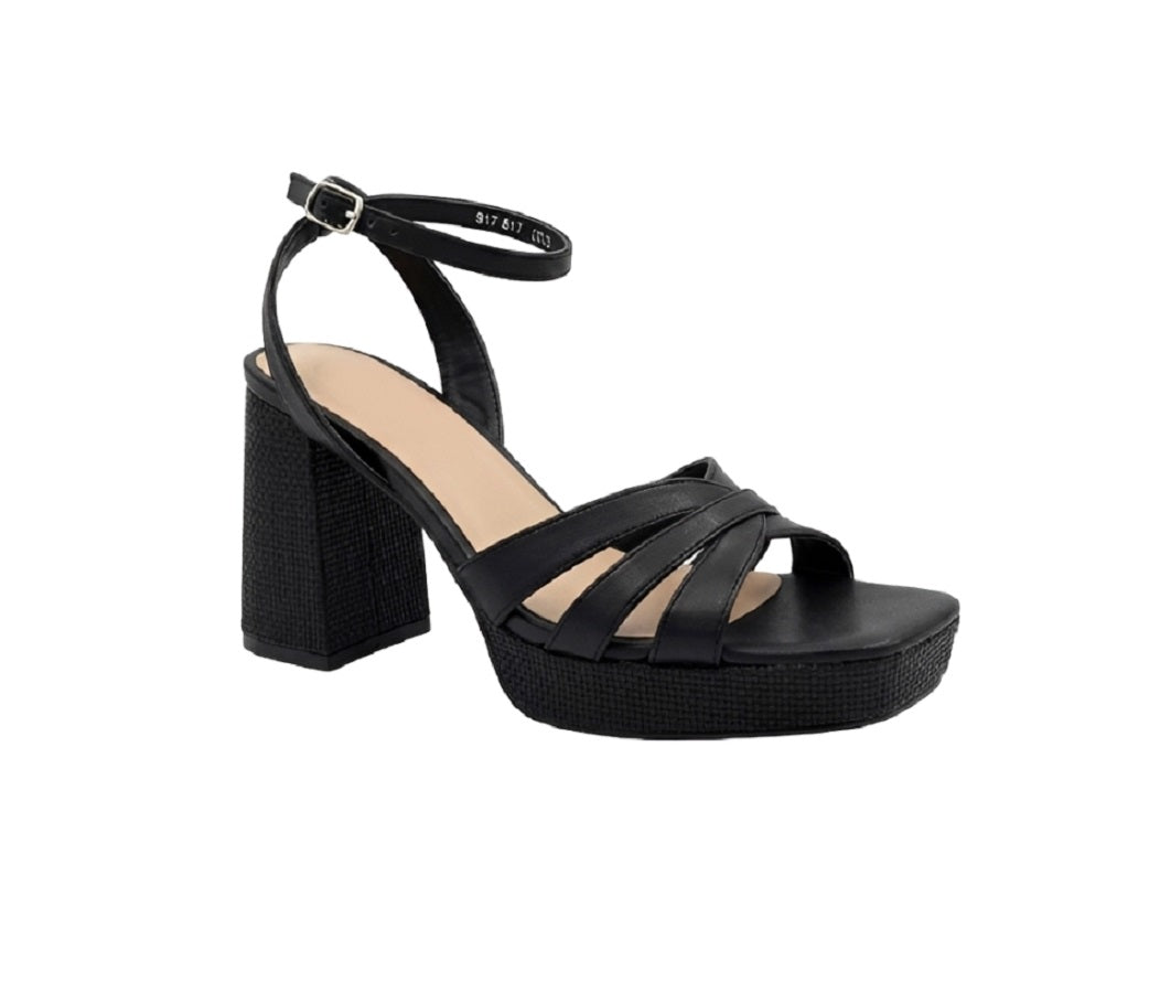 Danae Nuñez SE 59-352 Color: TERNERA NEGRO CASUAL