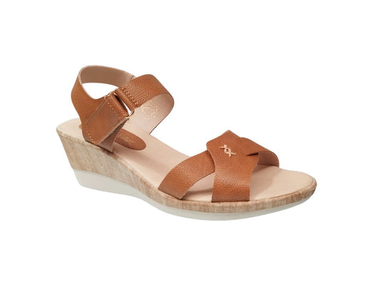 Danae Nuñez DV 2418002 Color: FLOTER AVEGENTADO TAN CASUAL