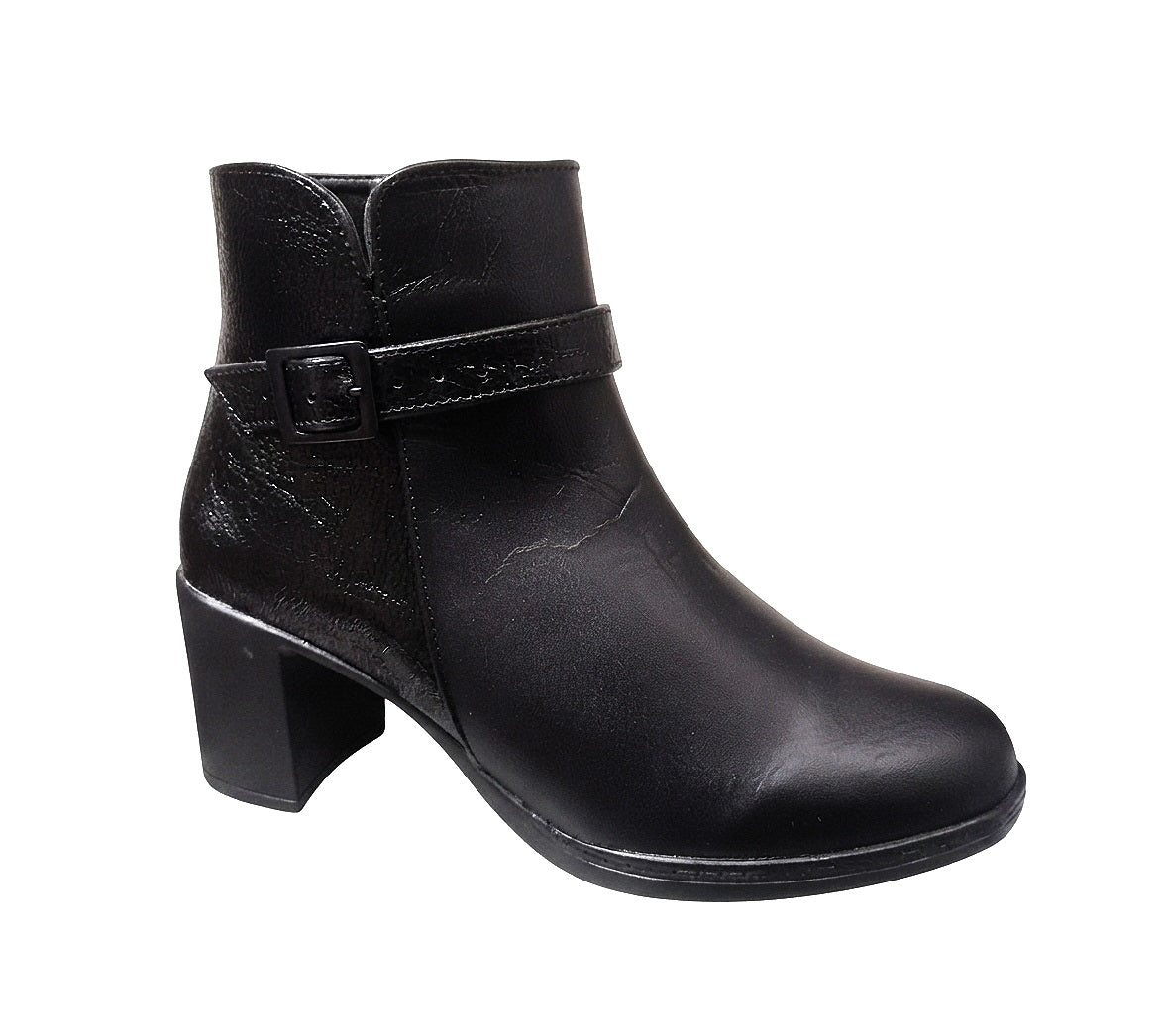 MANET 5010-02 Color: NEGRO CASUAL