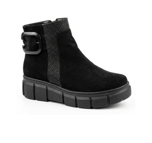 DANAE NUÑEZ YS 000082 Color: NEGRO NOBUCK CASUAL