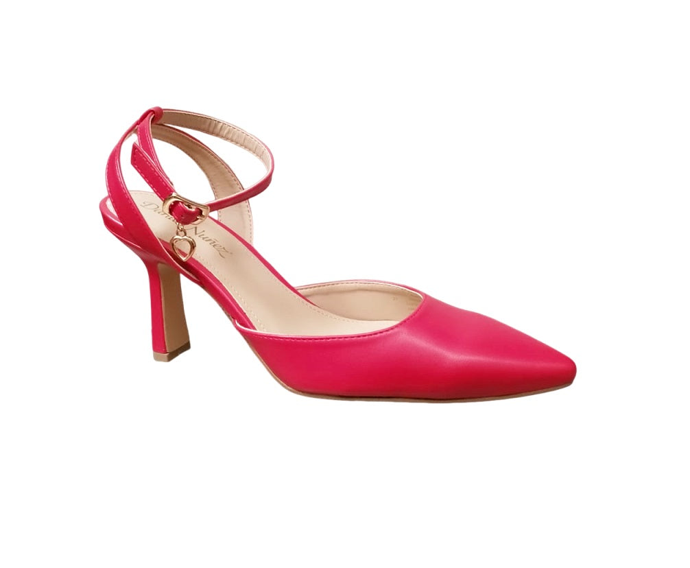 Danae Nuñez DV 618104 Color: MESTIZO ROJO CASUAL