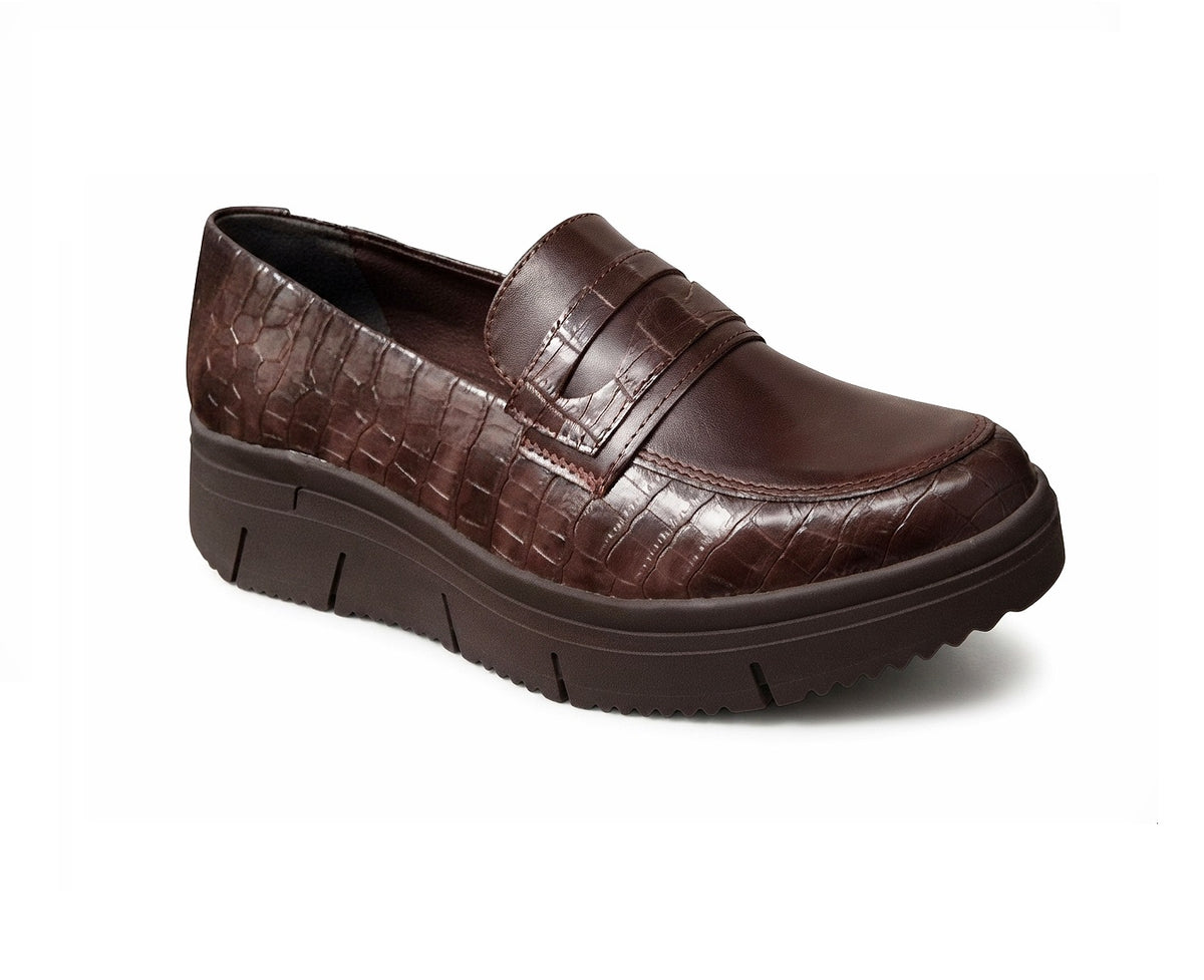 MANET 1013-01 Color: CROCO MOKA CASUAL