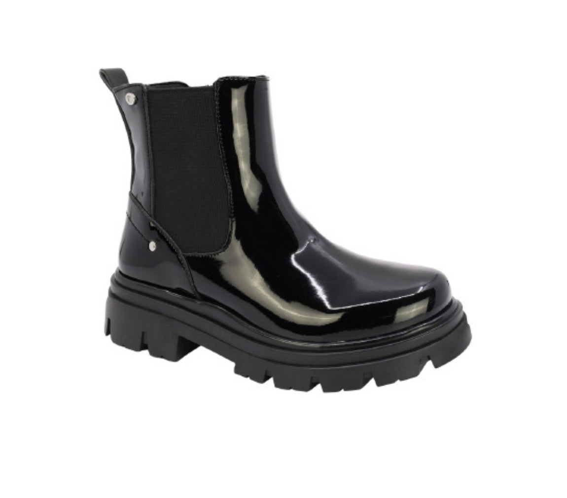 COQUETA 431604-C Color: CHAROL NEGRO CASUAL