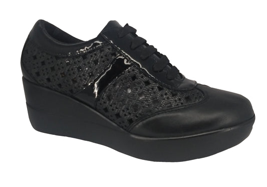 MANET 282-01 Color: NEGRO CASUAL