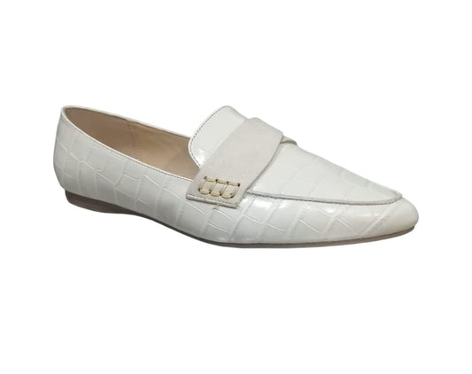 Danae Nuñez P22190175 Color: LATTE DRILO CASUAL