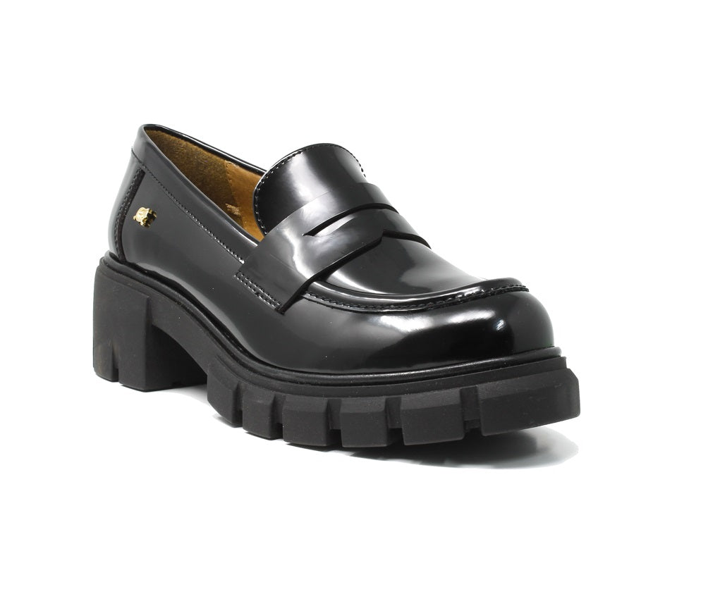 SALAMANDRA 242-3644 Color: NEGRO ALTO BRILLO CASUAL